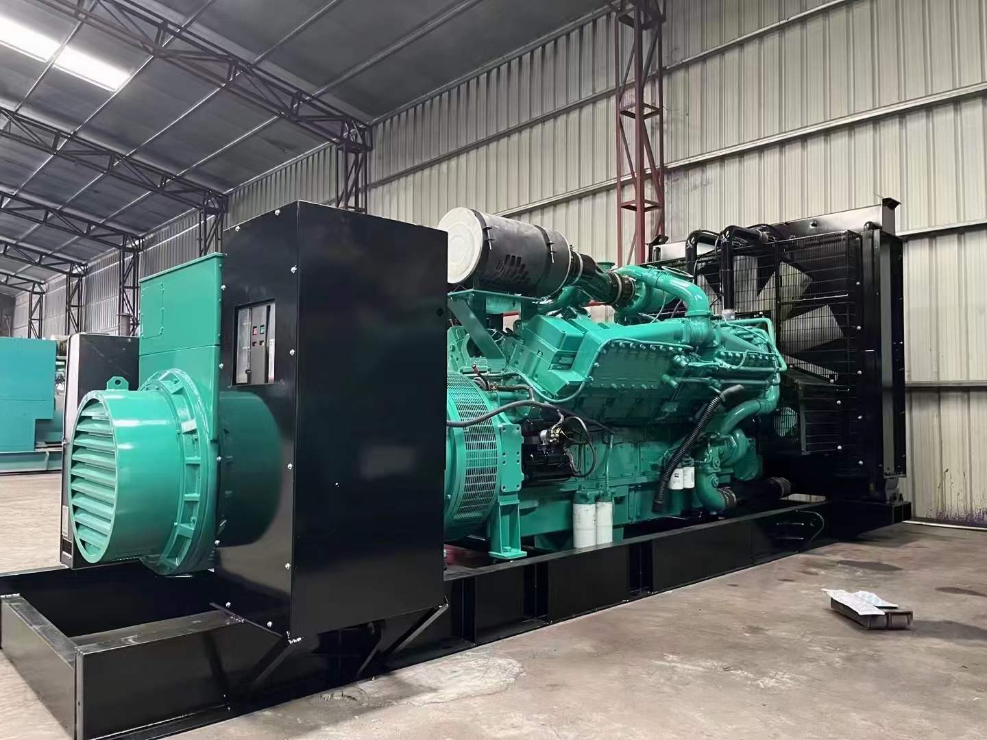 霍邱如何降低 800kW 柴油发电机输出电流的波动？