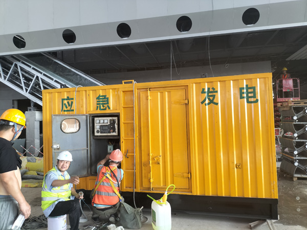 霍邱怎样判断空气滤清器是否需要更换？